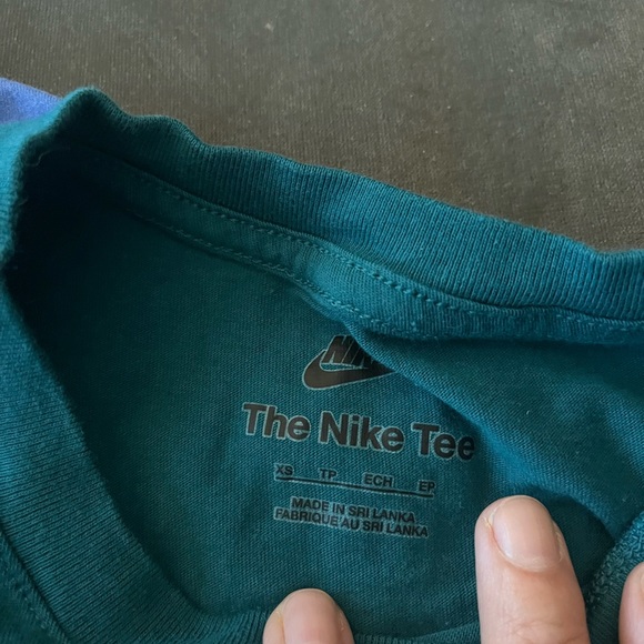 Nike and UnderArmour T shirt Bundle - Picture 9 of 9